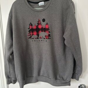 Columbia Gray Sweater bears pine tree and plaid graphic